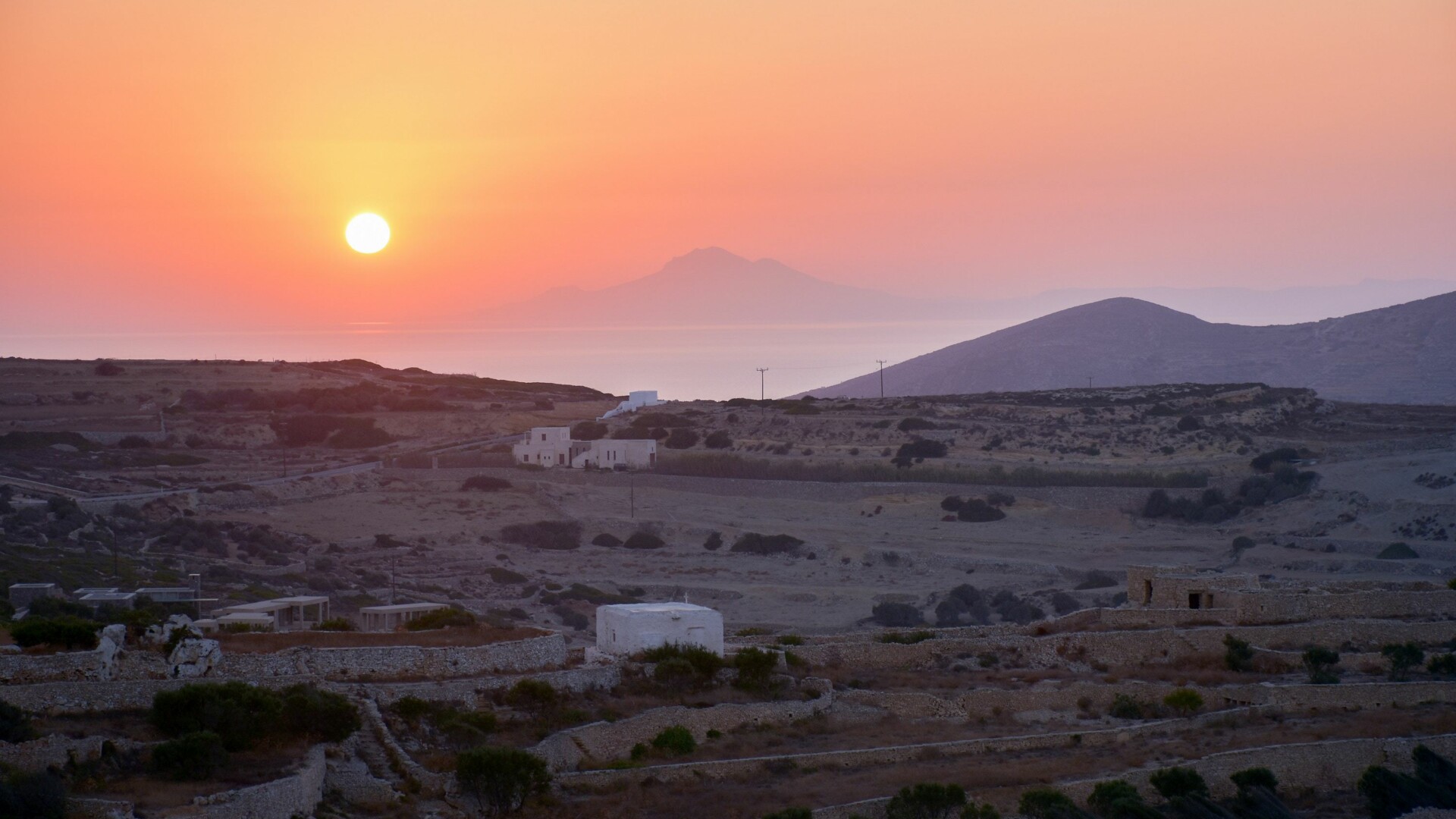 Sonnenuntergang auf Folgeandros | griechenland.de Sonnenuntergang auf Folgeandros | griechenland.de