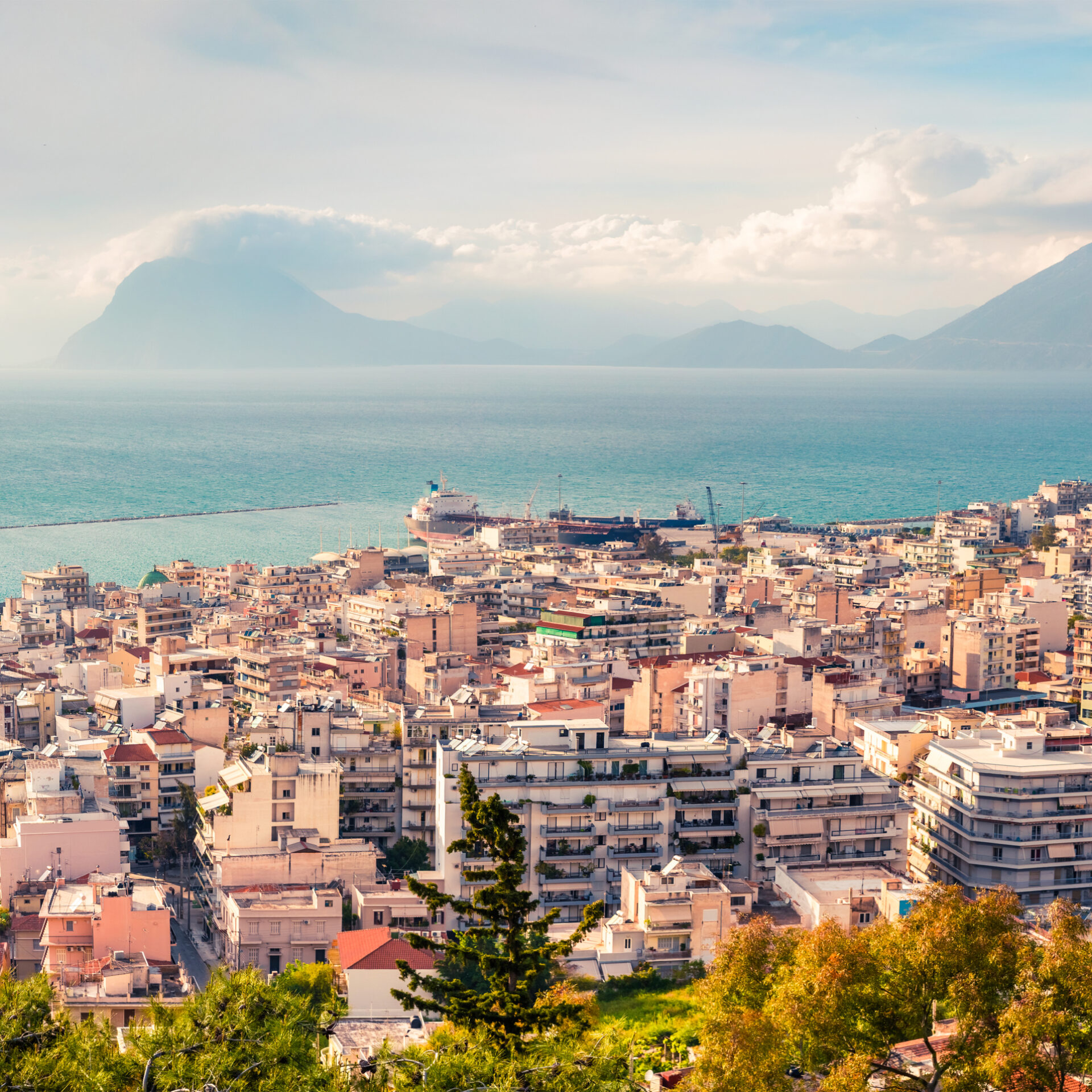 Patras, Peloponnes | griechenland.de