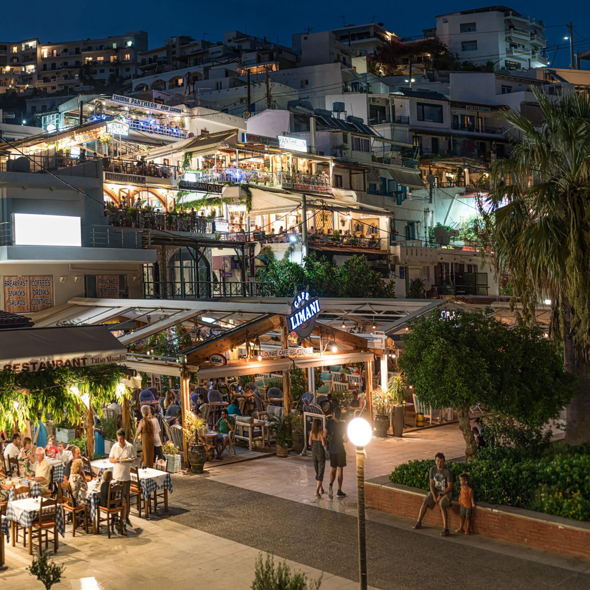 Agia Galini bei Nacht, Kreta | Griechenland.de
