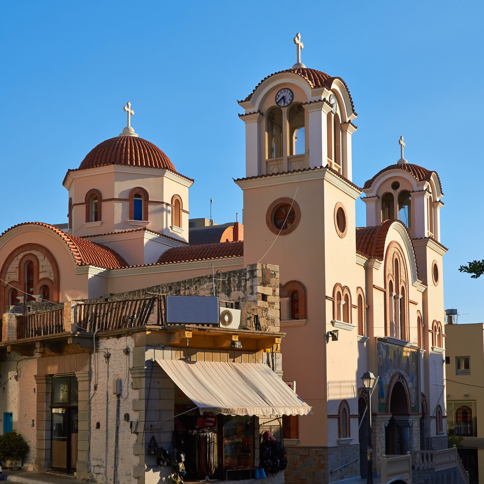 Agia Triada, Agios Nikolaos, Kreta | Griechenland.de