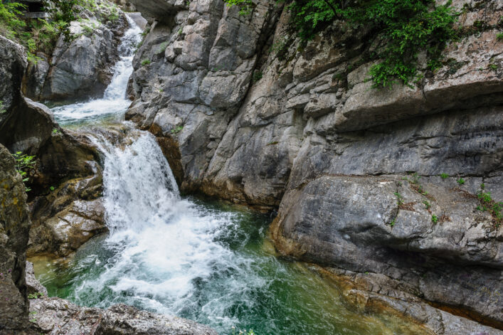 Wasserfall auf dem Olymp Wanderweg
